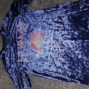 Vintage Def Leppard velour top